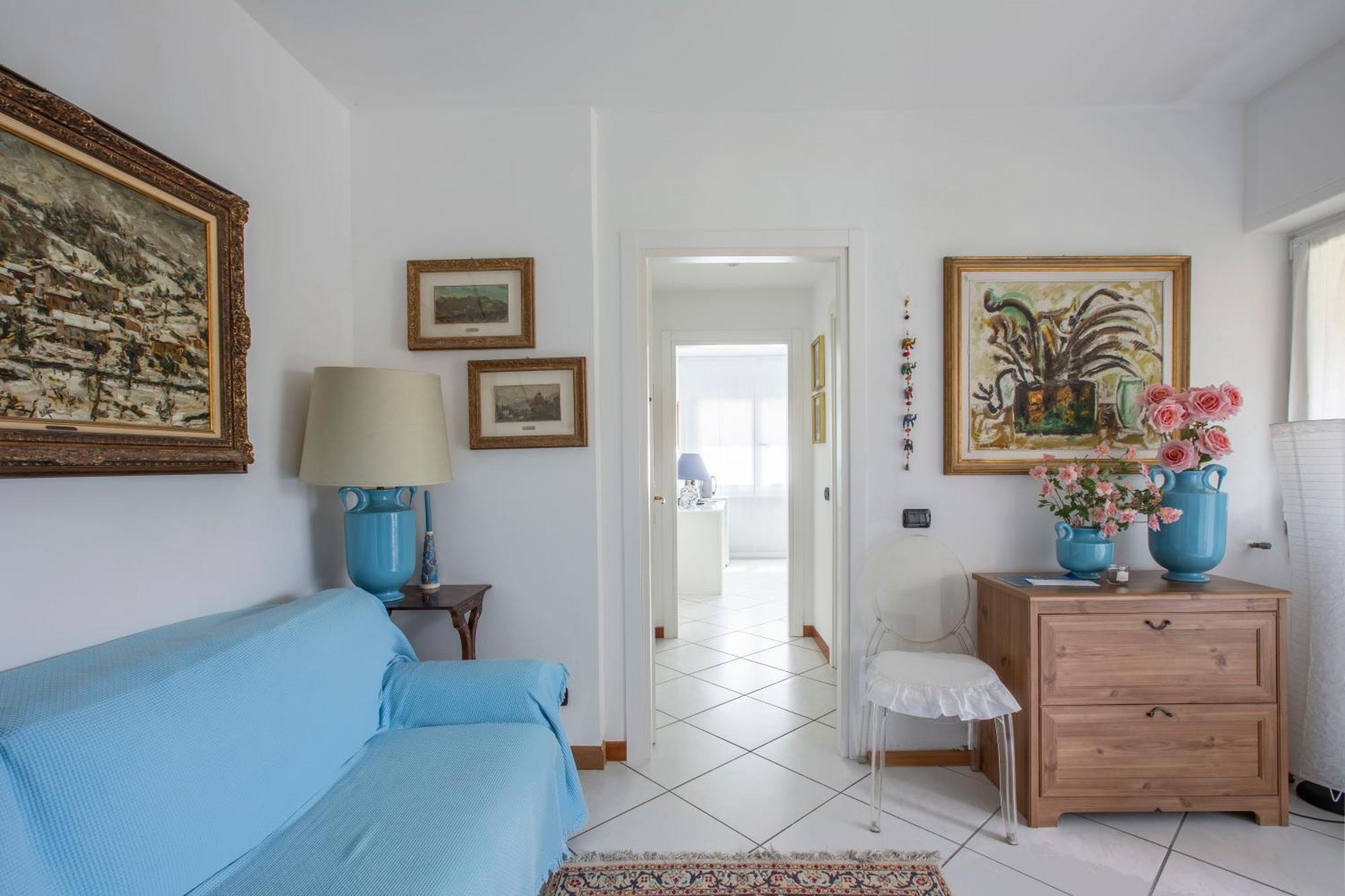 Tosca House 2 Bed & Breakfast Варена Екстериор снимка